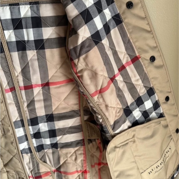 Burberry Quilted Beige Trench Coat - Picture 3 of 4
